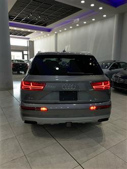 ئاودی Q7